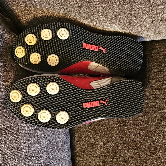 Puma Speeder Women's Gray and Pink Athletic Sneakers - Picture 6 of 9